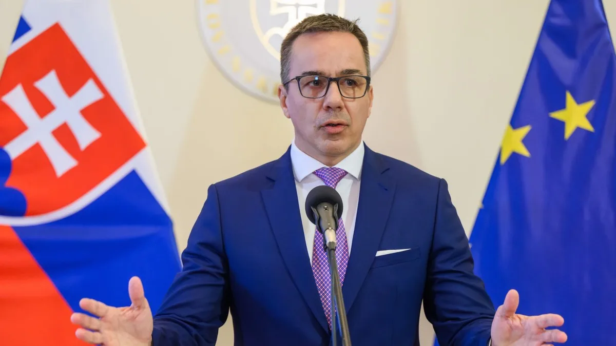 Мінімальна зарплата в Словаччині 2027: 972 євро і шість рівнів складності